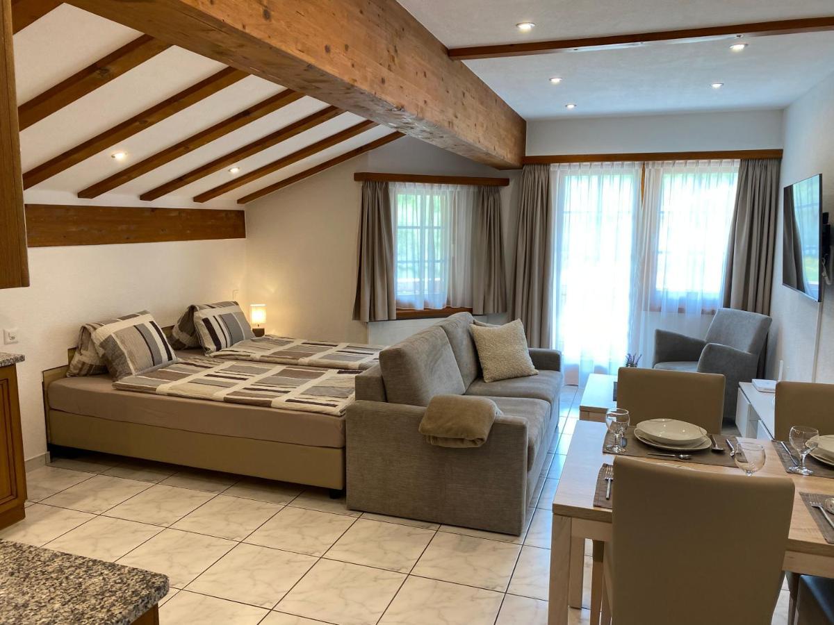 Apartments Arcadia Saas-Grund Ngoại thất bức ảnh