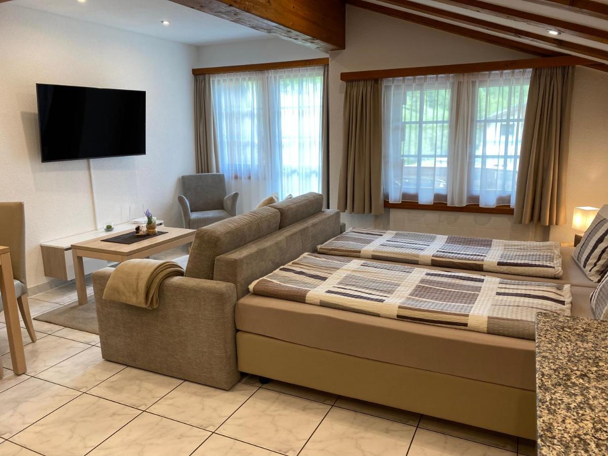 Apartments Arcadia Saas-Grund Ngoại thất bức ảnh