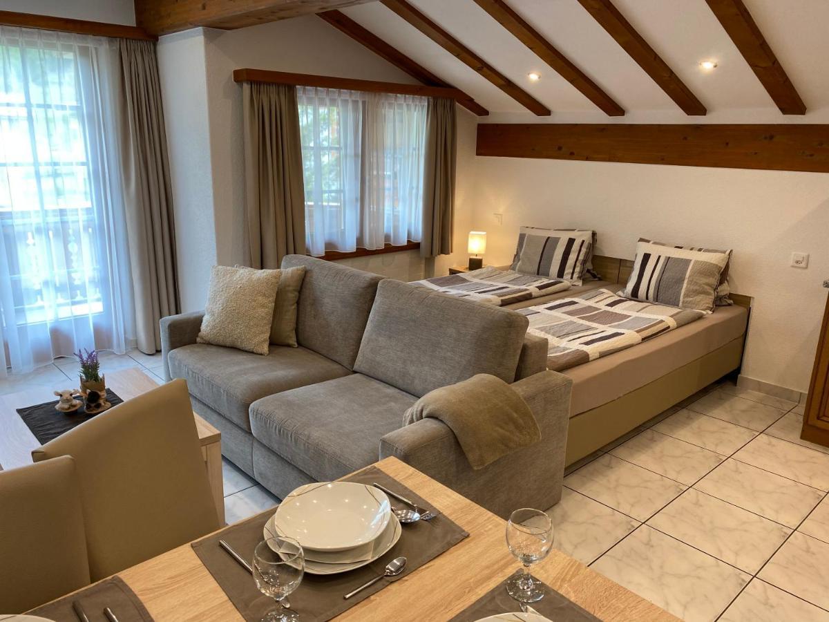 Apartments Arcadia Saas-Grund Ngoại thất bức ảnh